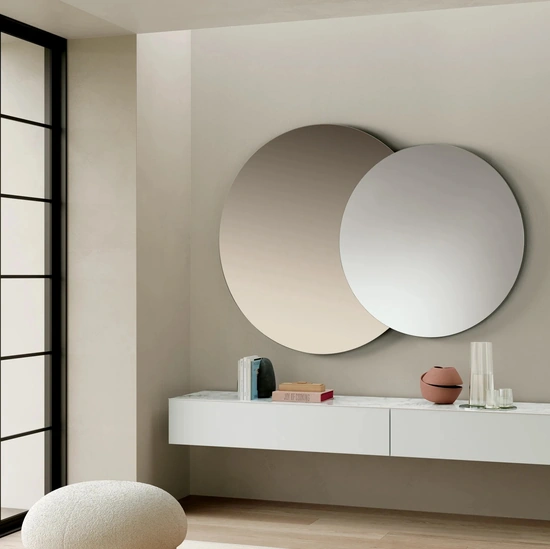 Specchio Hans di Ikone Casa