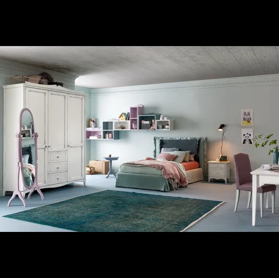 Cameretta per bambine stile shabby in legno con armadio, specchiera e scrivania Romantic Calipso di Callesella
