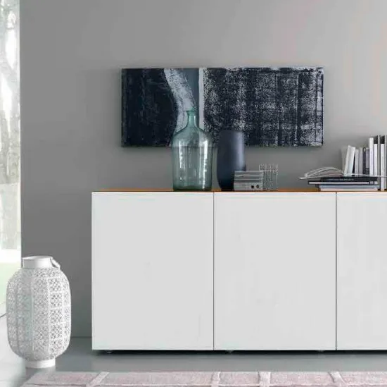 Madia in laccato opaco bianco a tre ante Box C78B di FGF Mobili