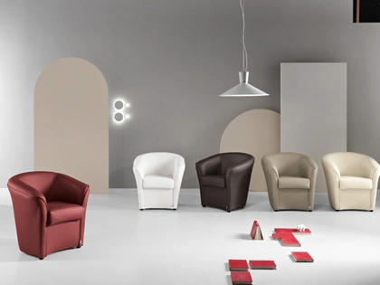 Poltroncina Valentina in Ecopelle di Ikone Casa