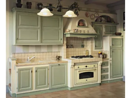 Cucina lineare in Muratura Mastro Leone in legno finitura Verde Antico con bordo Panna di Le Cucine dei Mastri