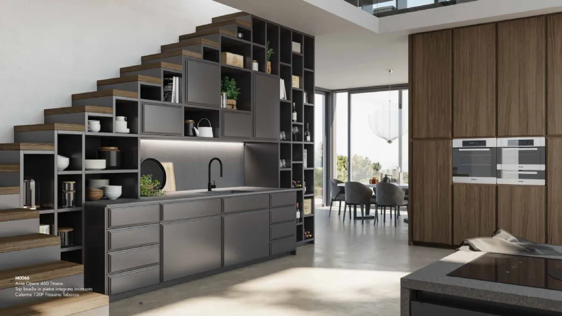 Cucina Moderna lineare in laccato opaco Titanio con top in pietra M0066 di Le Cucine dei Mastri