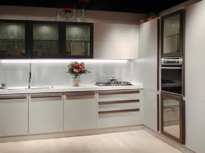 Cucina Moderna Modula 25 Frassino Tortora e Rovere Dark di Le Cucine dei Mastri